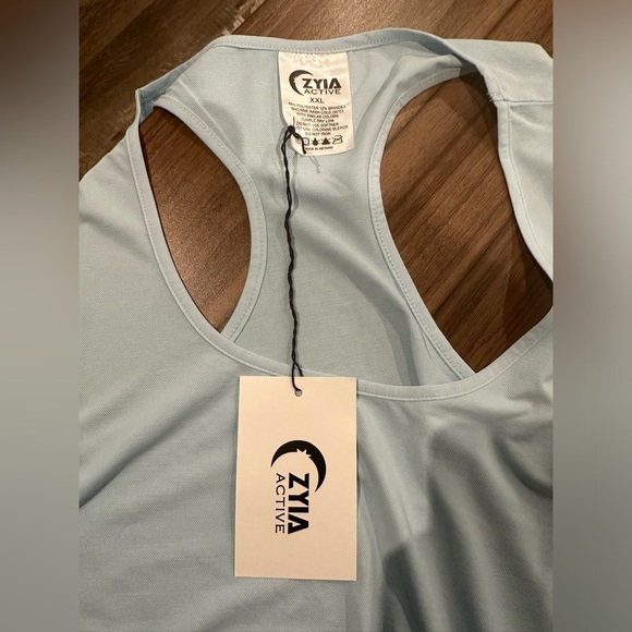 Zyia Active Sky Knot Just a Cute Tank - Picture 5 of 6